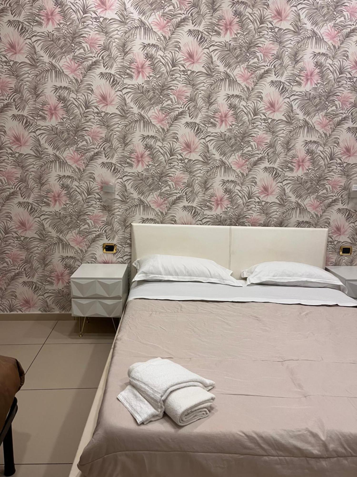 International Hotels Napoli Eksteriør bilde