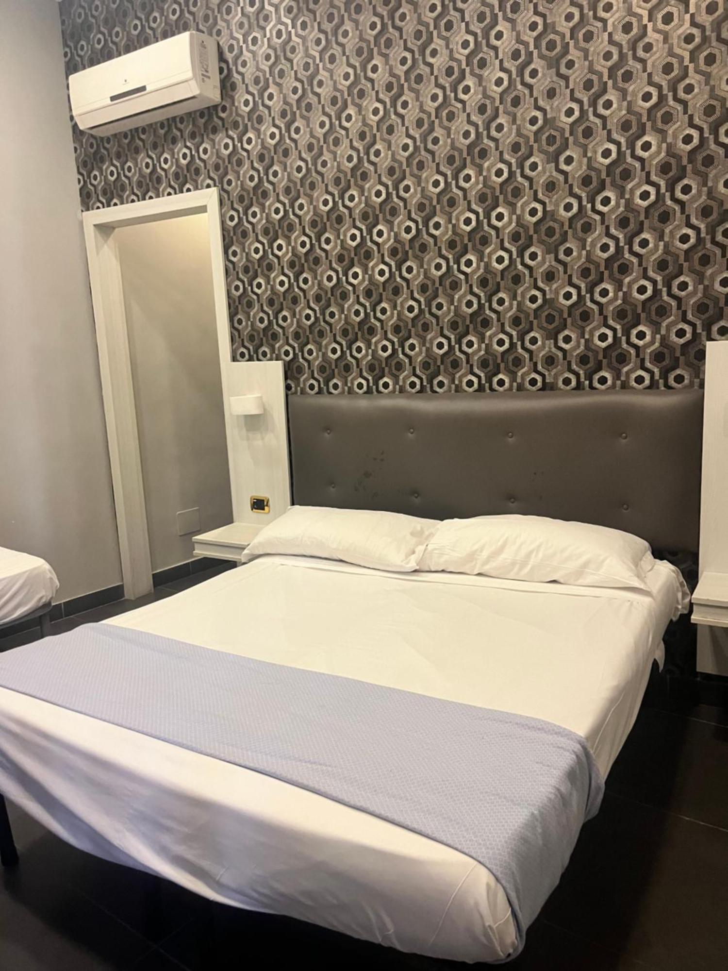 International Hotels Napoli Eksteriør bilde